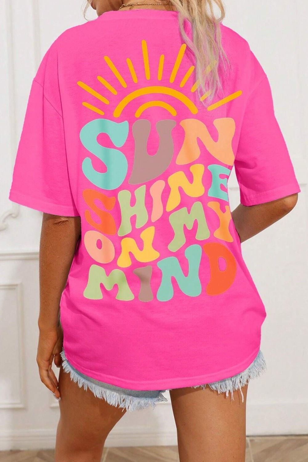 SUN SHINE ON MY MIND Round Neck T-Shirt